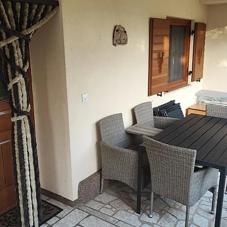 Dado Apartment *